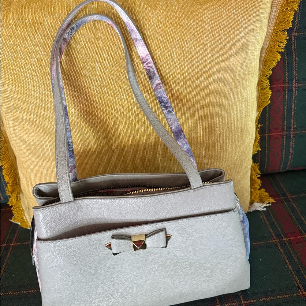 Betsey Johnson Light Gray Shoulder Bag with Bow Accent